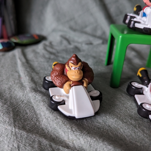 Nintendo Super Mario Bros Kart Kids Meal Toys Toad Toadette Dk Mario 2022 Pick - Picture 5 of 12
